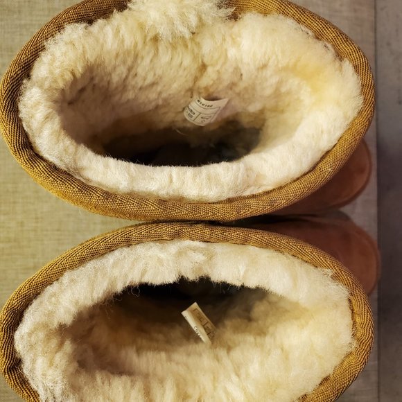 Koolaburra by UGG Victoria Tall - Picture 2 of 7